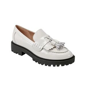 Marc Fisher Ozzie Kiltie Lug-Sole Casual Loafers in Ivory – Sz 8M
